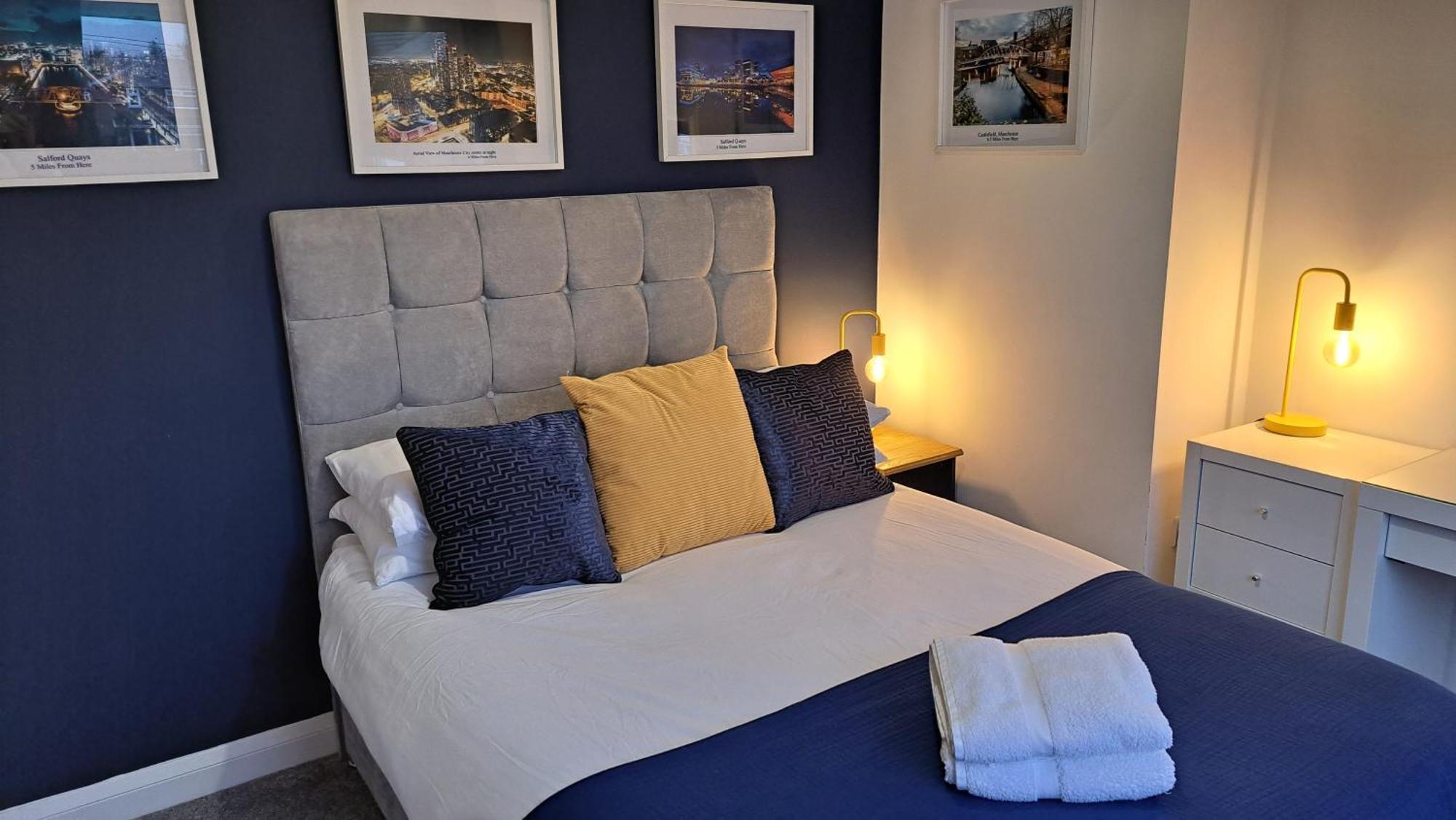 The Heart - Cosy 3 Bedroom House With Double Driveway And Garden In Manchester Buitenkant foto