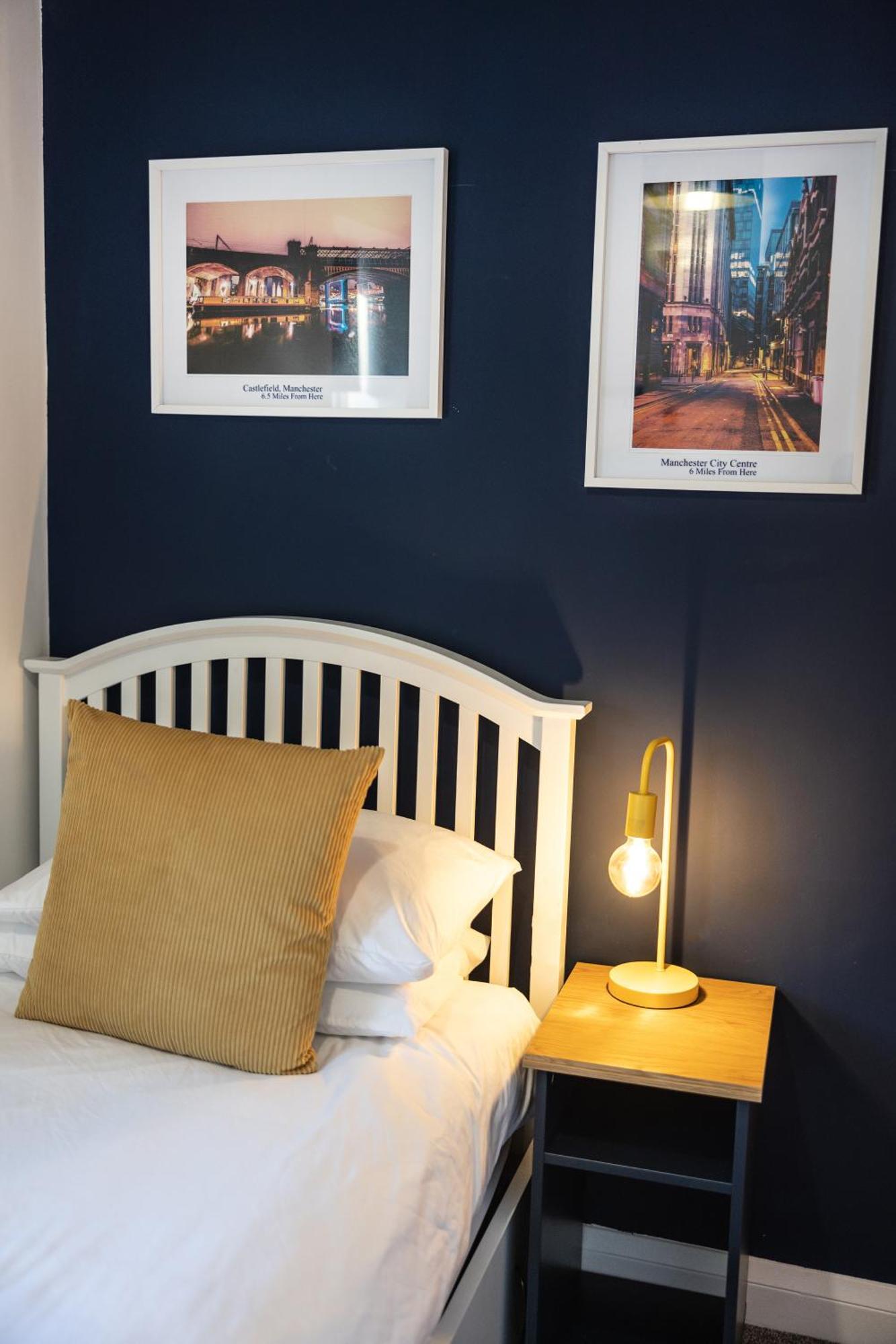 The Heart - Cosy 3 Bedroom House With Double Driveway And Garden In Manchester Buitenkant foto