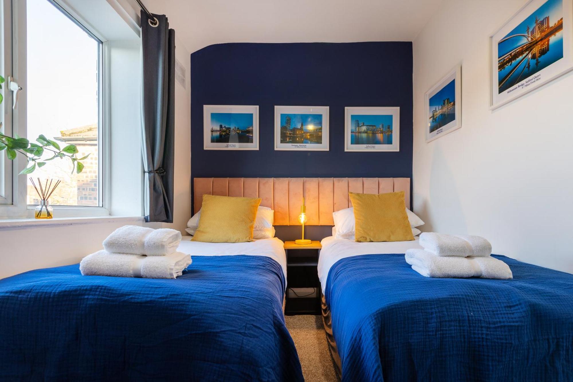 The Heart - Cosy 3 Bedroom House With Double Driveway And Garden In Manchester Buitenkant foto