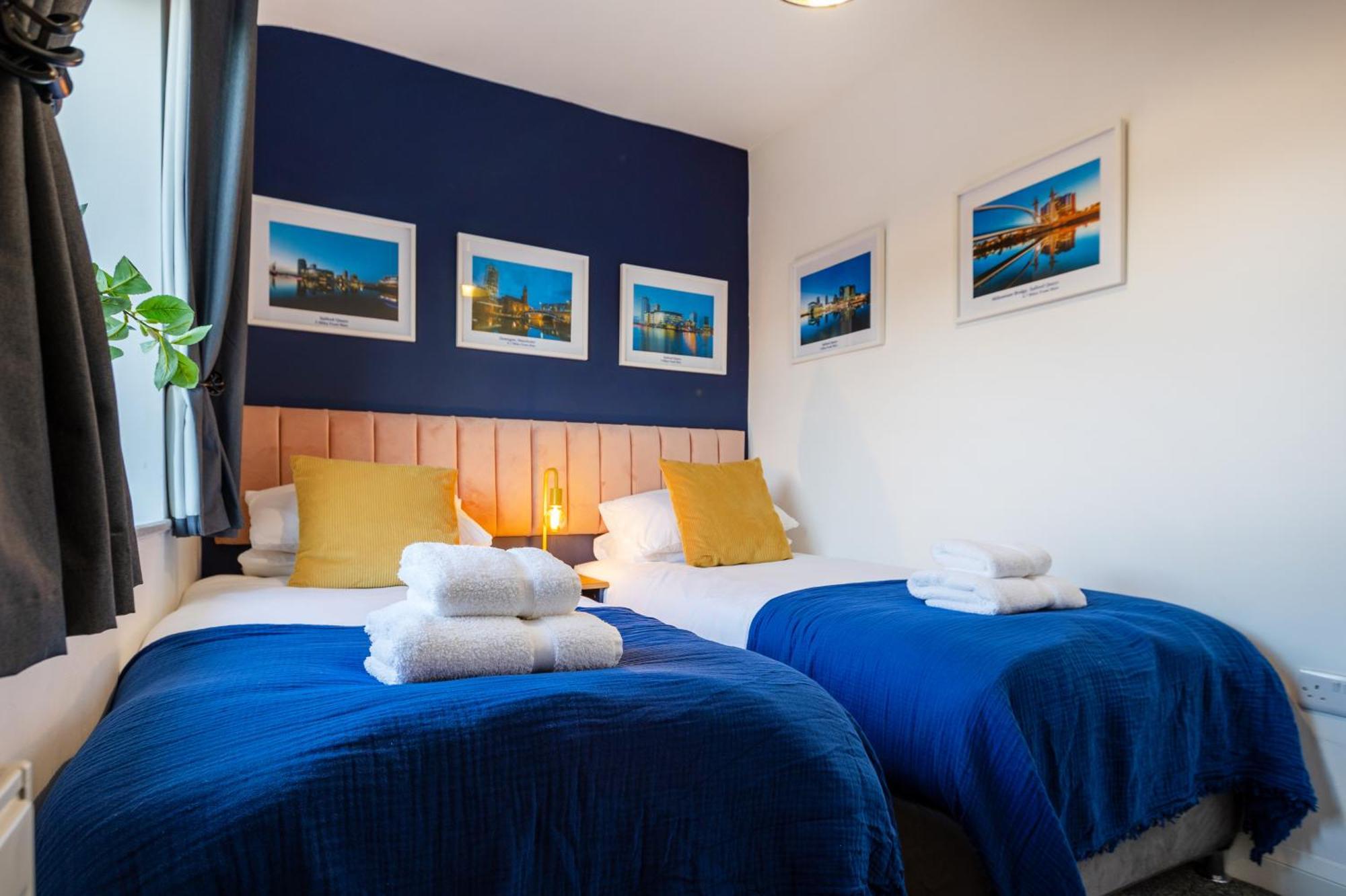 The Heart - Cosy 3 Bedroom House With Double Driveway And Garden In Manchester Buitenkant foto
